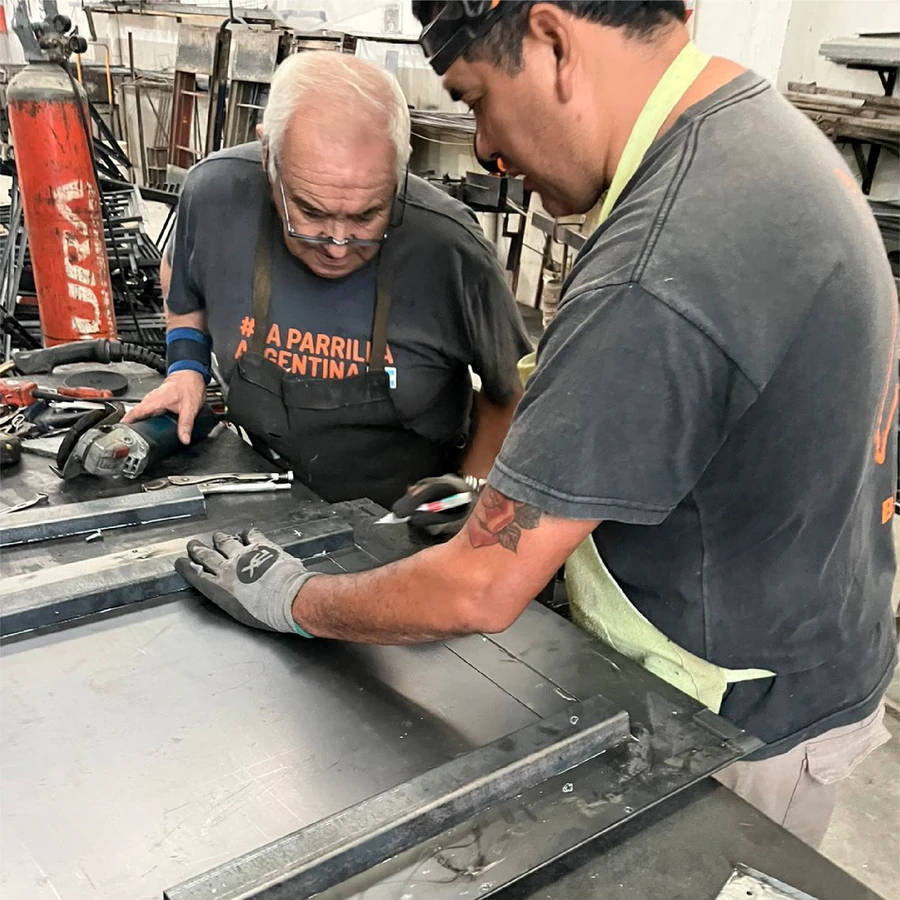 GRUPO DEVELOPER - mini 4